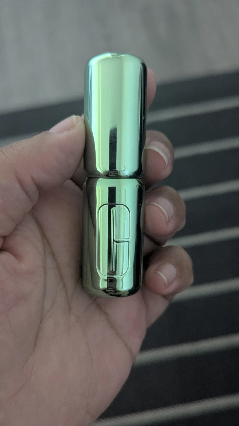 Clinique Lipstick in 02 Bare Pop