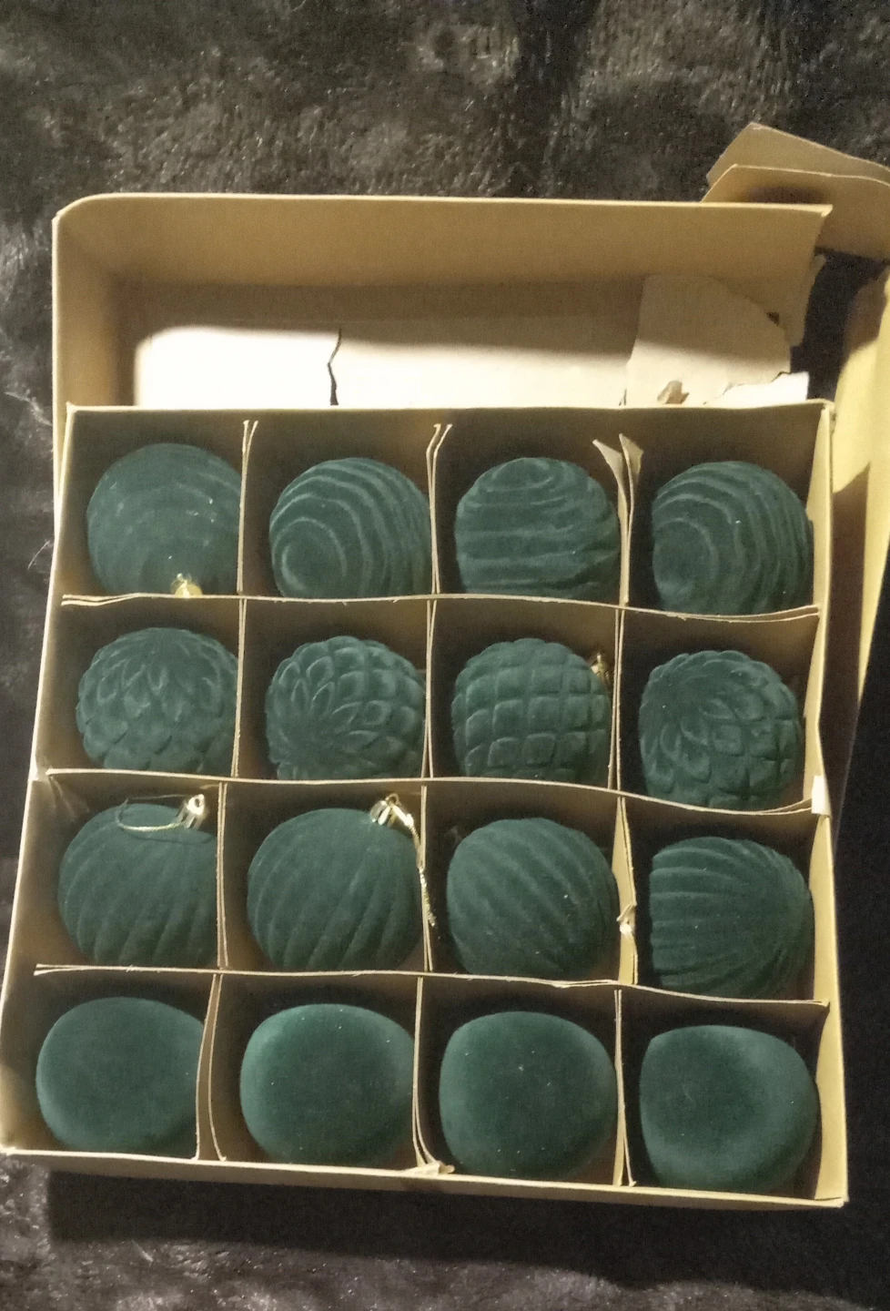 Velvet Christmas Ornaments - photo 3