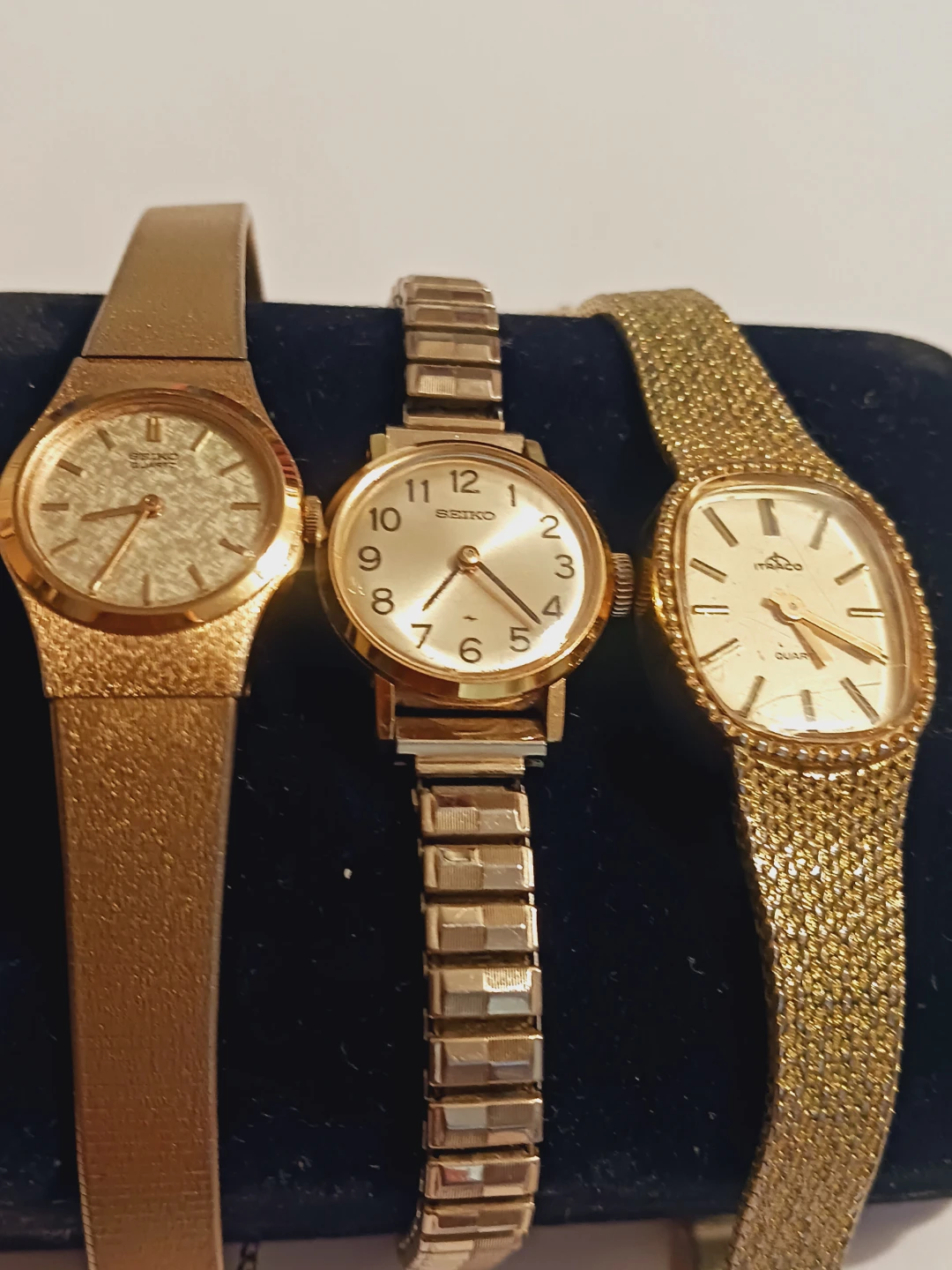 BEST OFFER!! Lot of 3 Women's Gold-Tone Wristwatches.As is.