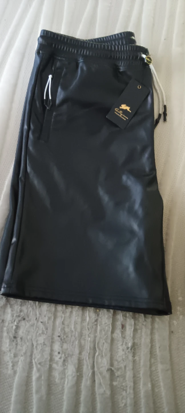 C.P. Rigiano Black Faux Leather Shorts XXL - photo 5