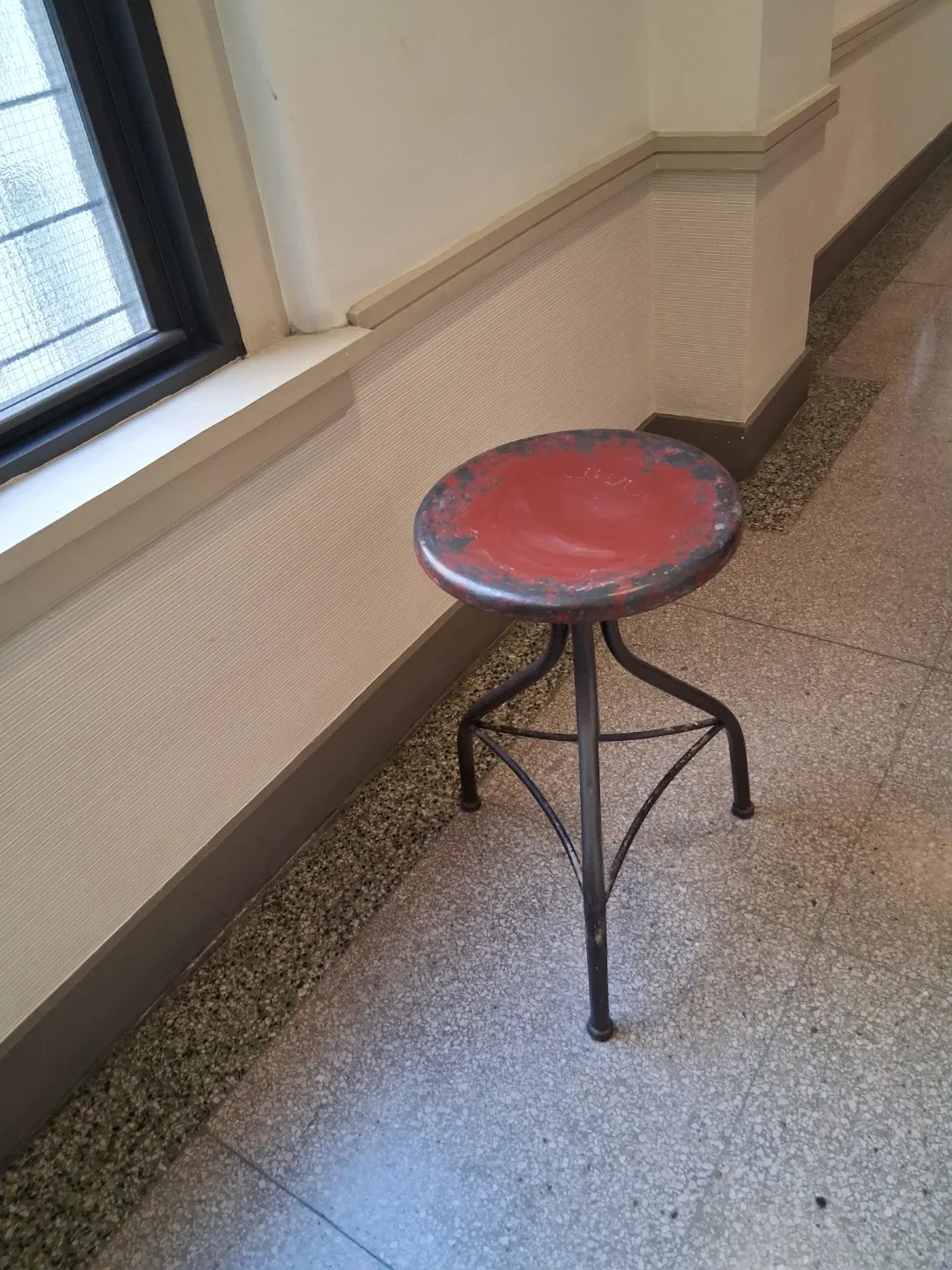 Vintage Industrial Adjustable Metal Stool - photo 3