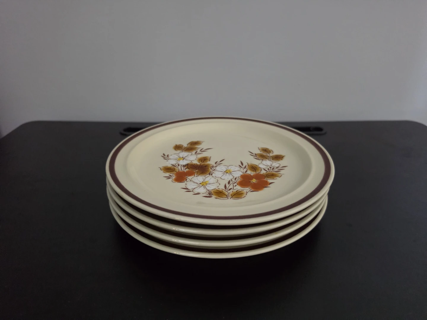 Dynasty Madeira Dinner Plates - photo 5