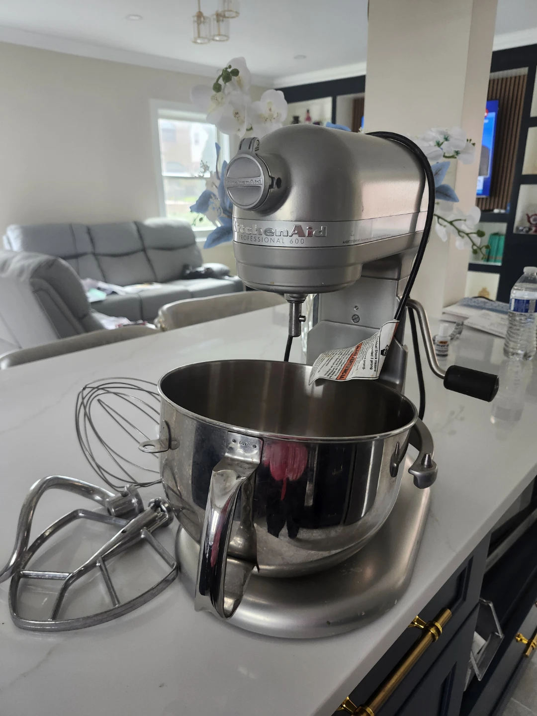 KitchenAid Professional 600 Stand Mixer - photo 3