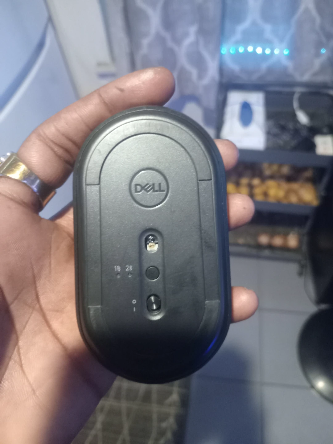 Dell Mobile Wireless Mouse - photo 4