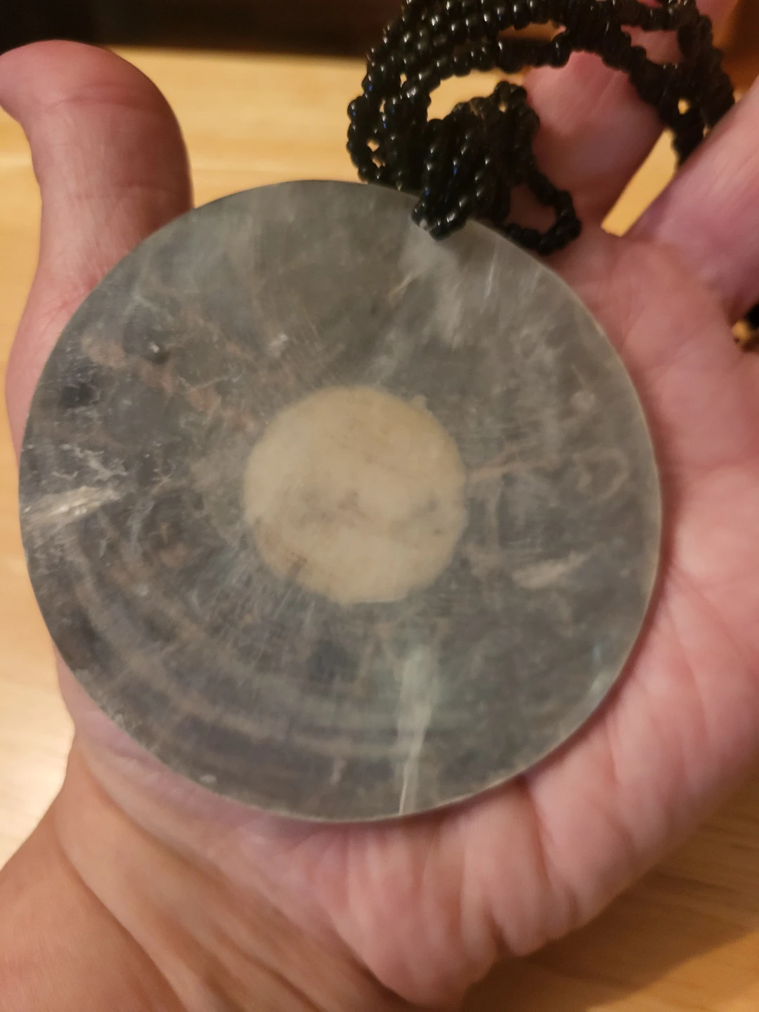 Large round patterned pendant necklace - photo 3