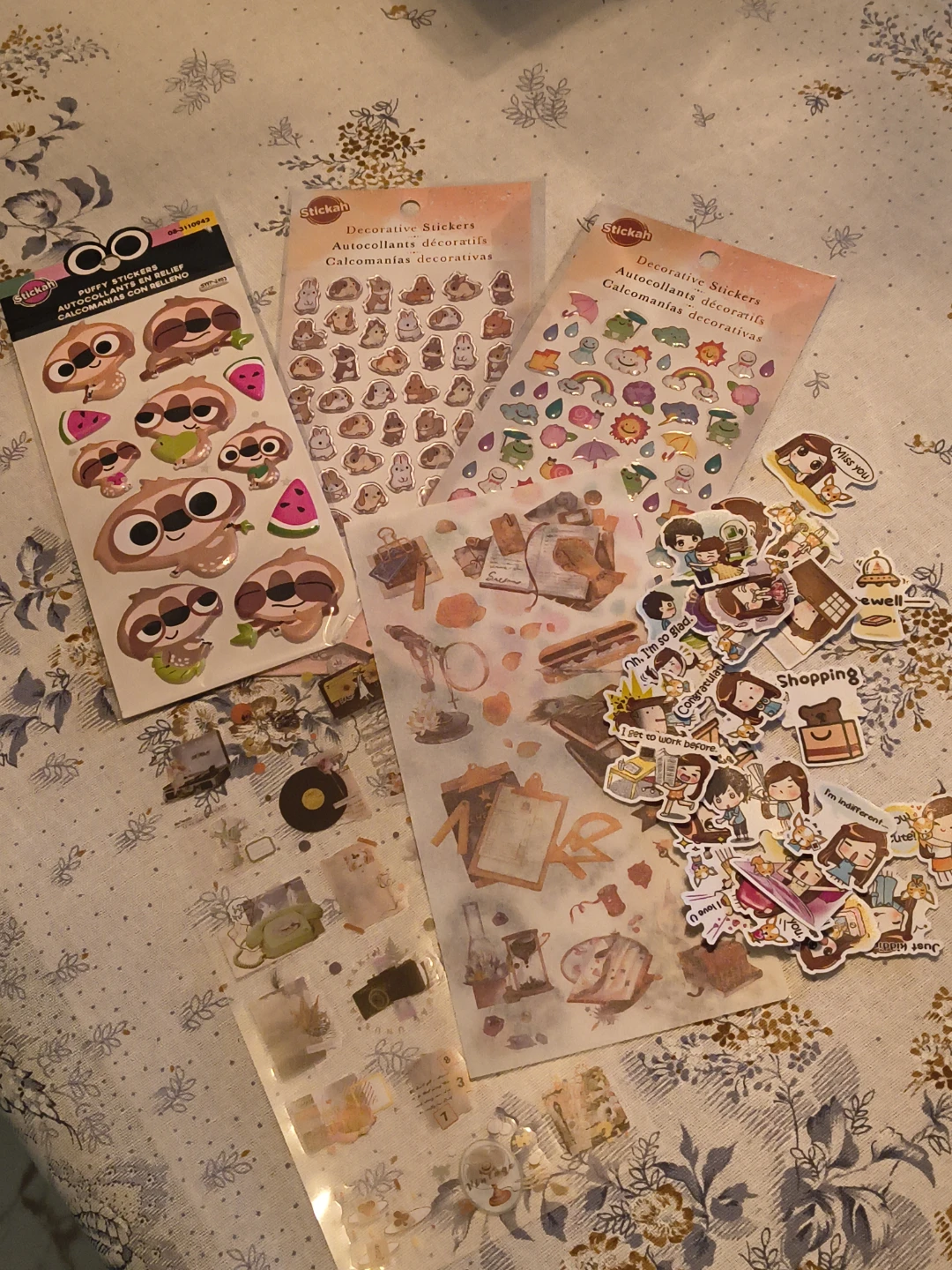 Assorted Decorative and Puffy Sticker Collection - photo 5