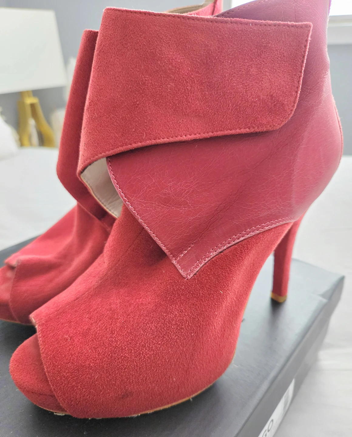 Red suede peep-toe stiletto booties - photo 3