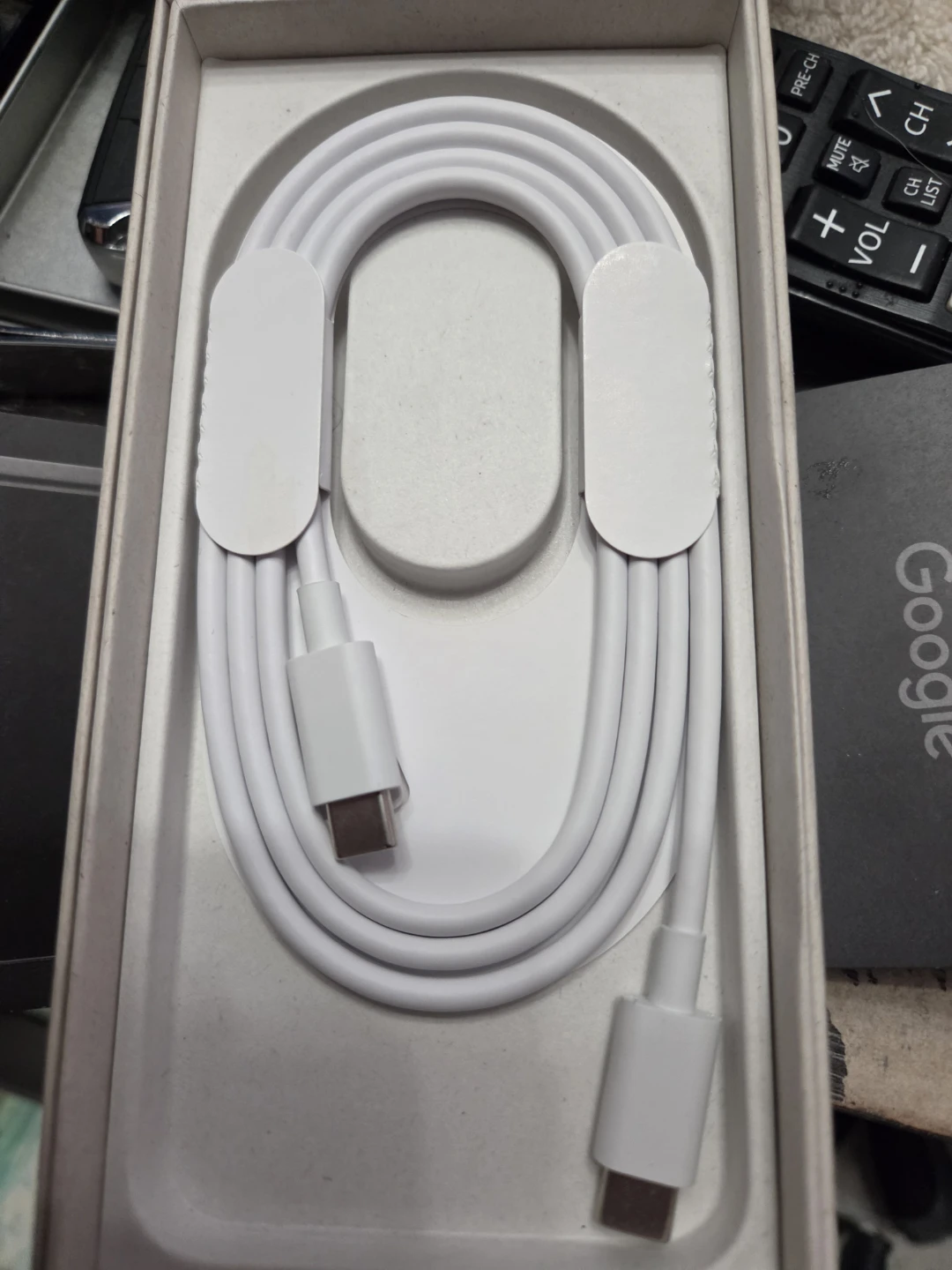Google Pixel 9 Smartphone with USB-C Cable - photo 3