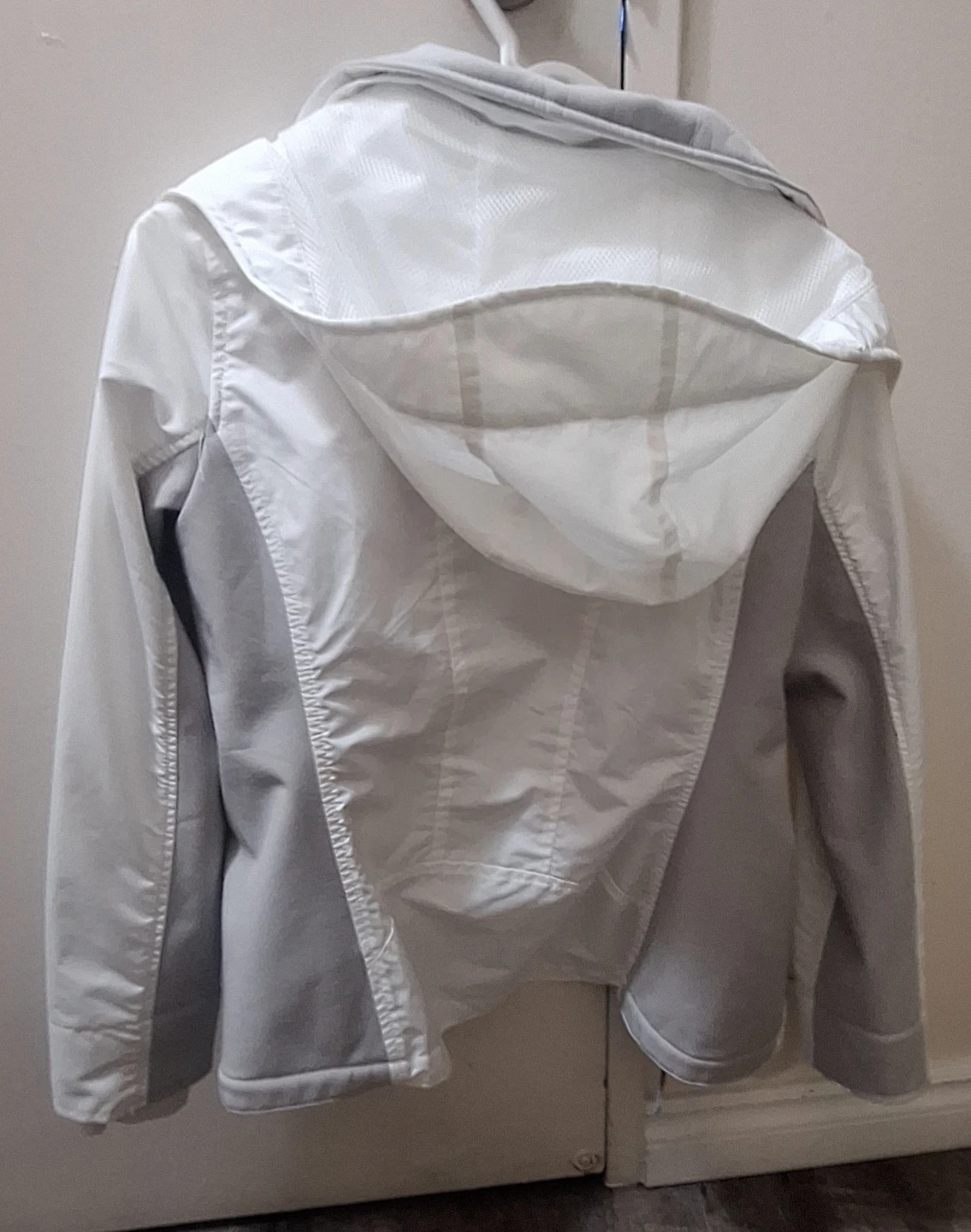 Hollister (UNISEX) All Weather Jacket - photo 3