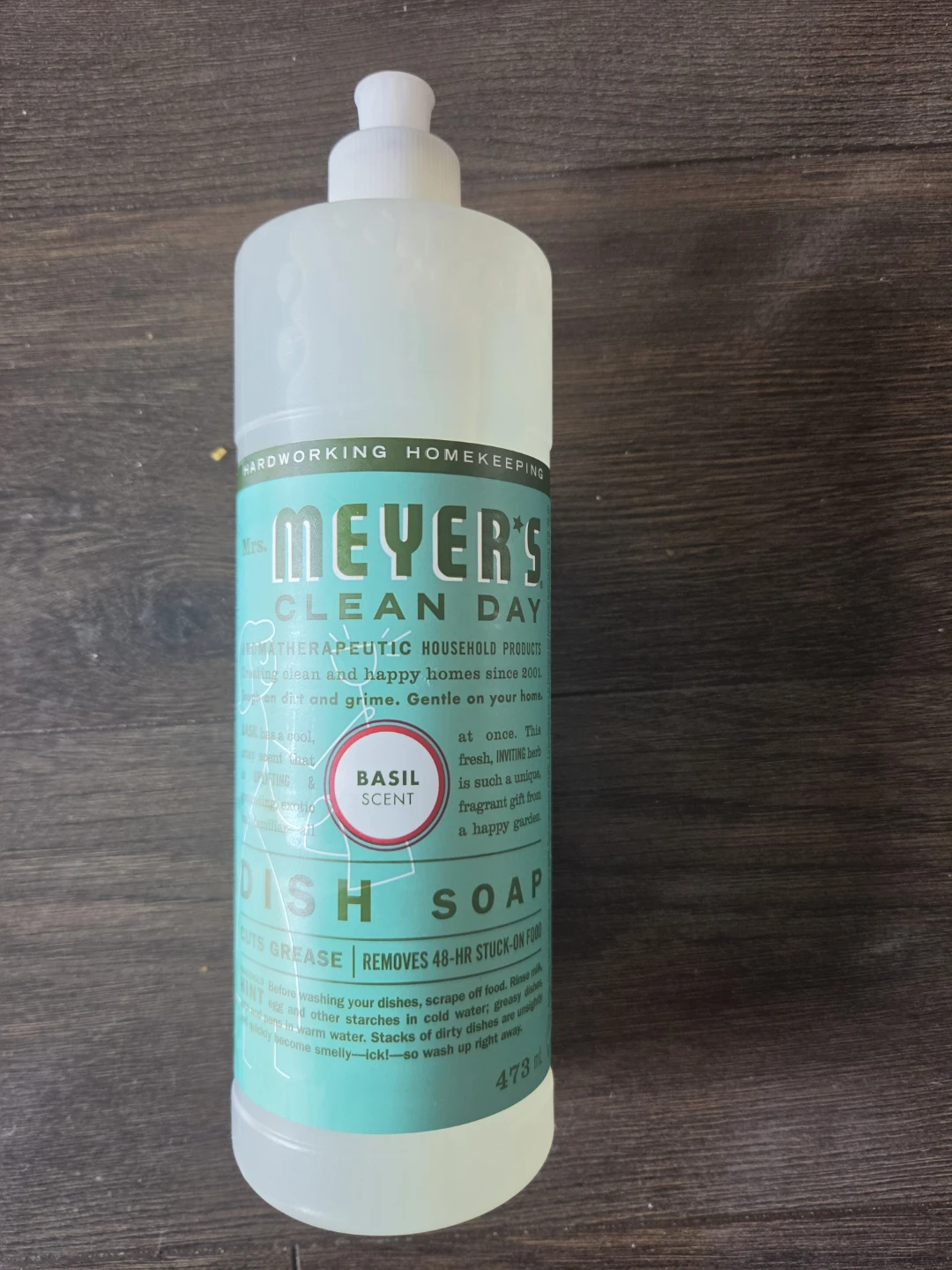 Brand new Mrs. Meyer's Clean Day Basil Dish Soap 473ml - photo 3