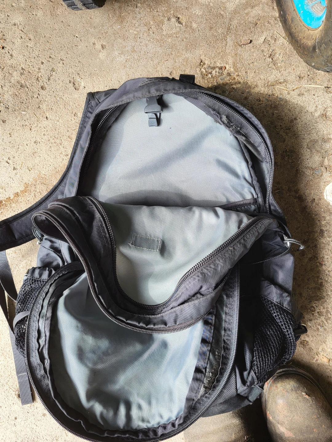 The North Face Black Backpack - photo 3