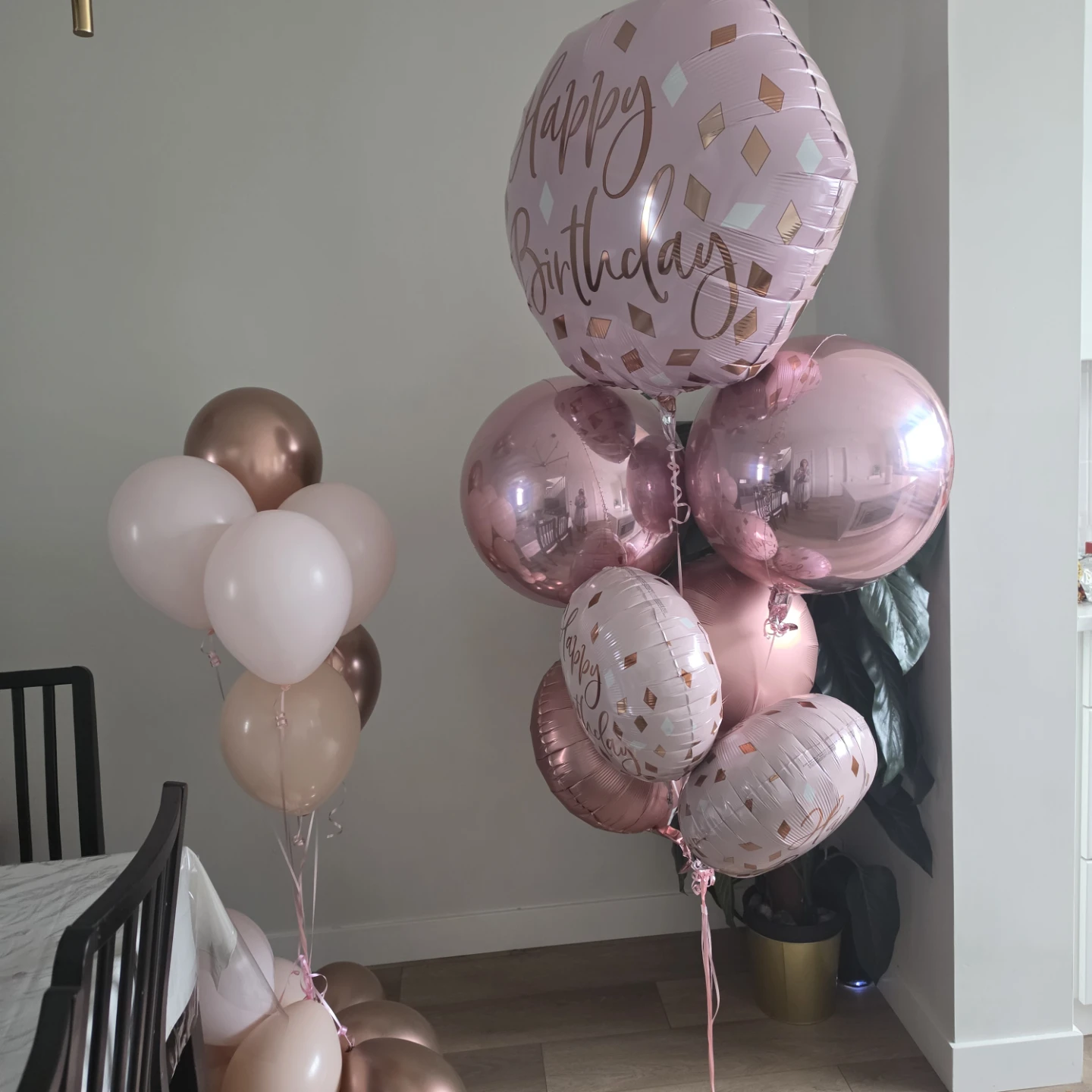 Rose Gold Birthday Balloon Bouquet