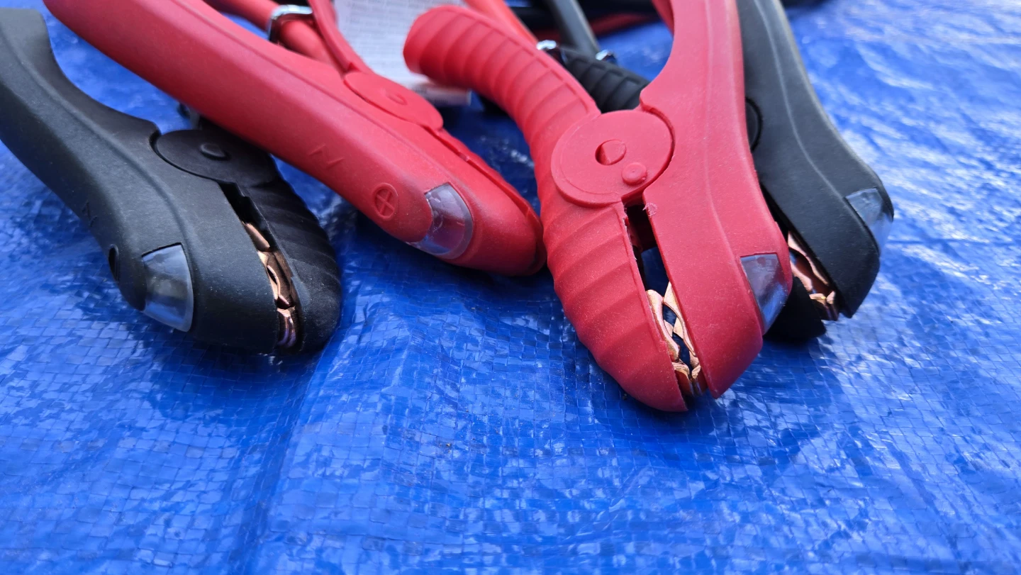 MotoMaster Booster Cables - photo 3