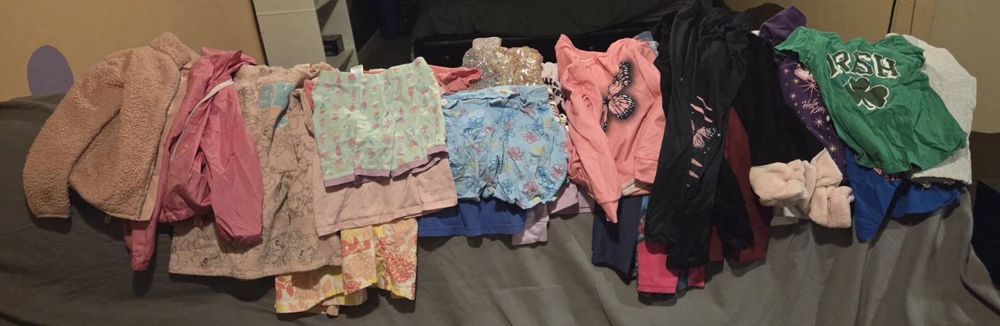 Girls' clothing bundle size 4/5
