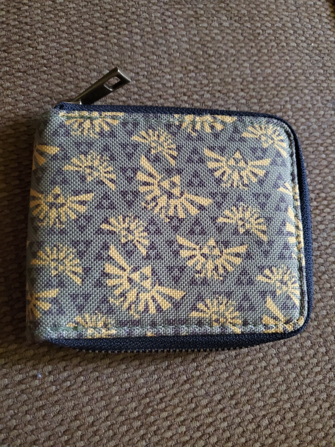 Zelda zipper wallet - photo 5