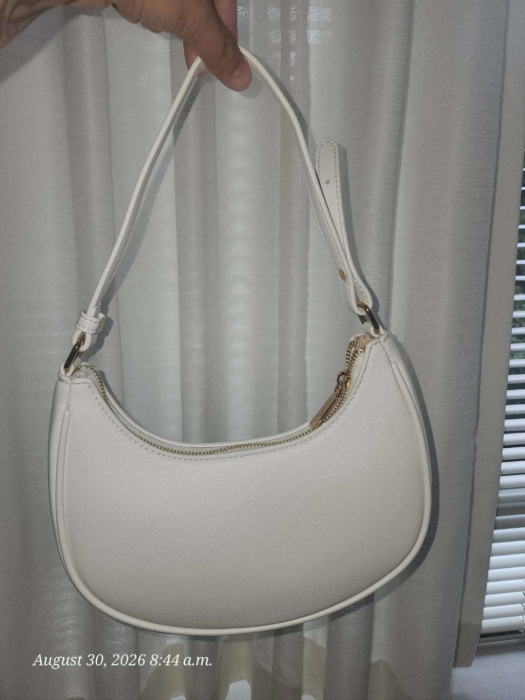 White Minimalist Shoulder Bag - photo 5