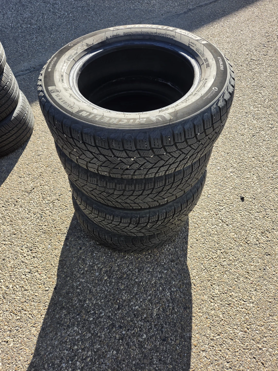 195/65R15 Michelin X-Ice Snow Tires