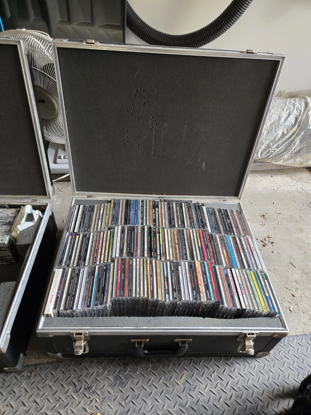 Arts and crafts _Large CD Storage Case with Assorted CDs