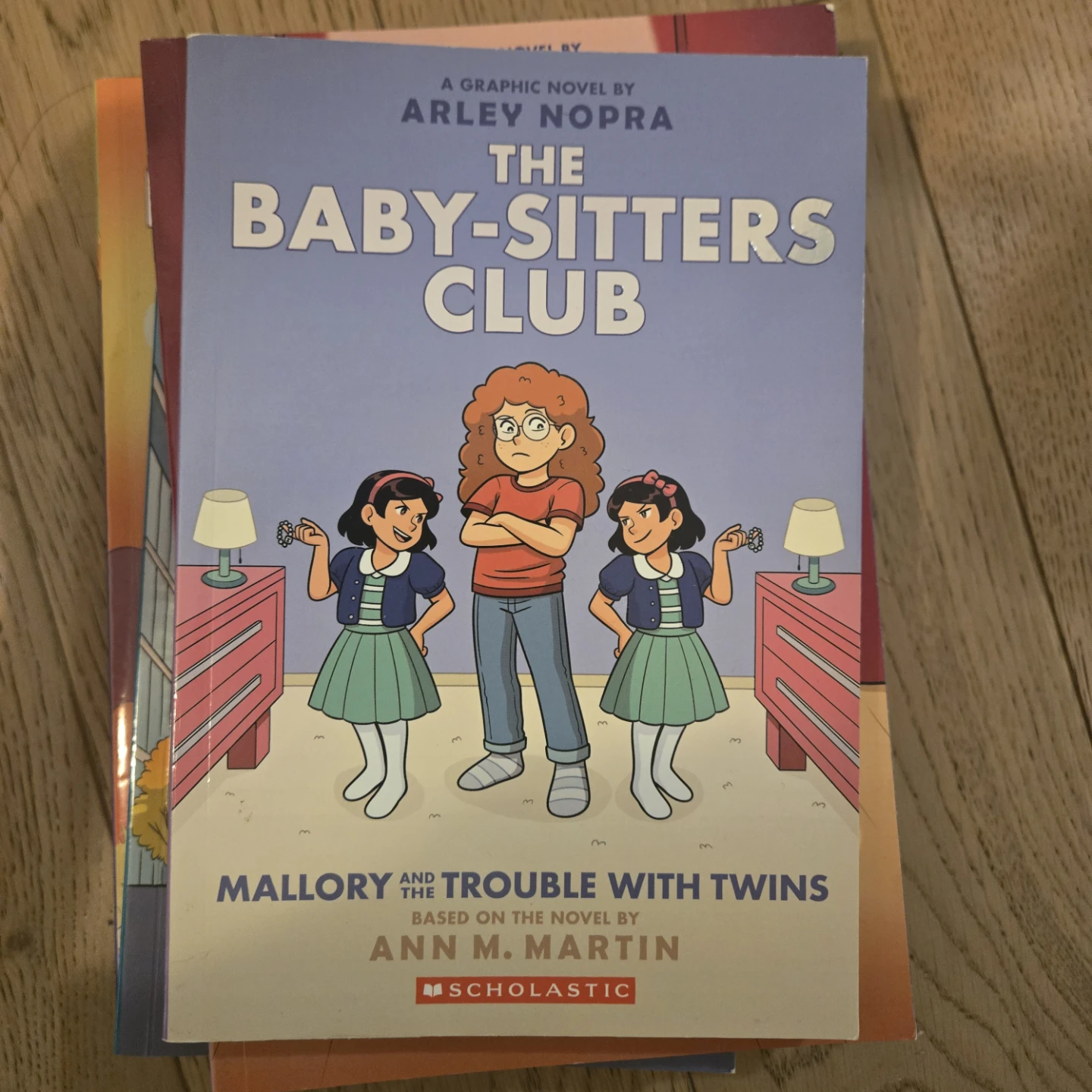 The Baby-Sitters Club Graphic Novels (5 Books) - photo 2