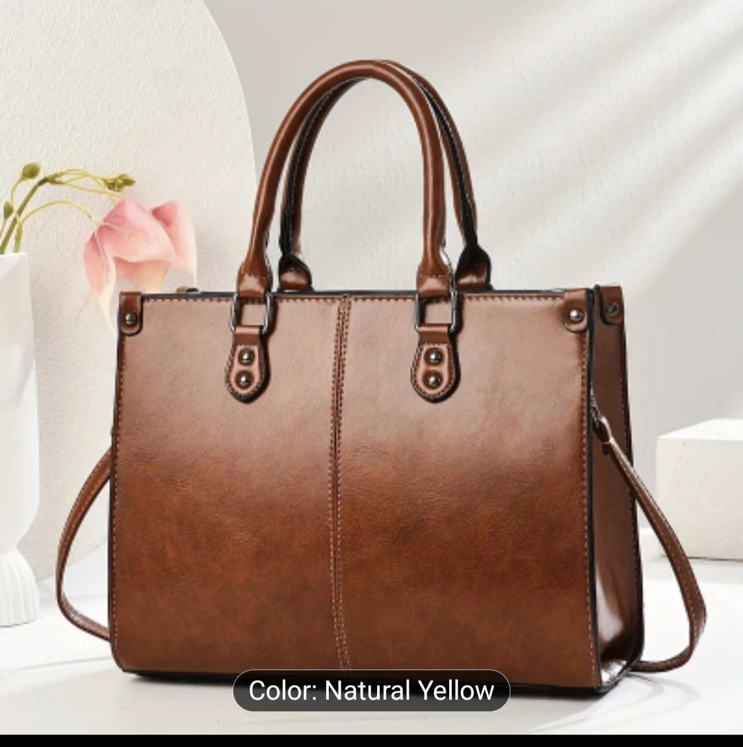 Structured Handbag with Shoulder Strap 🏈