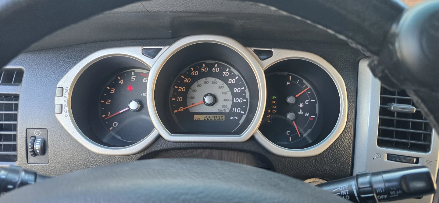 Toyota 4Runner SR5 4WD