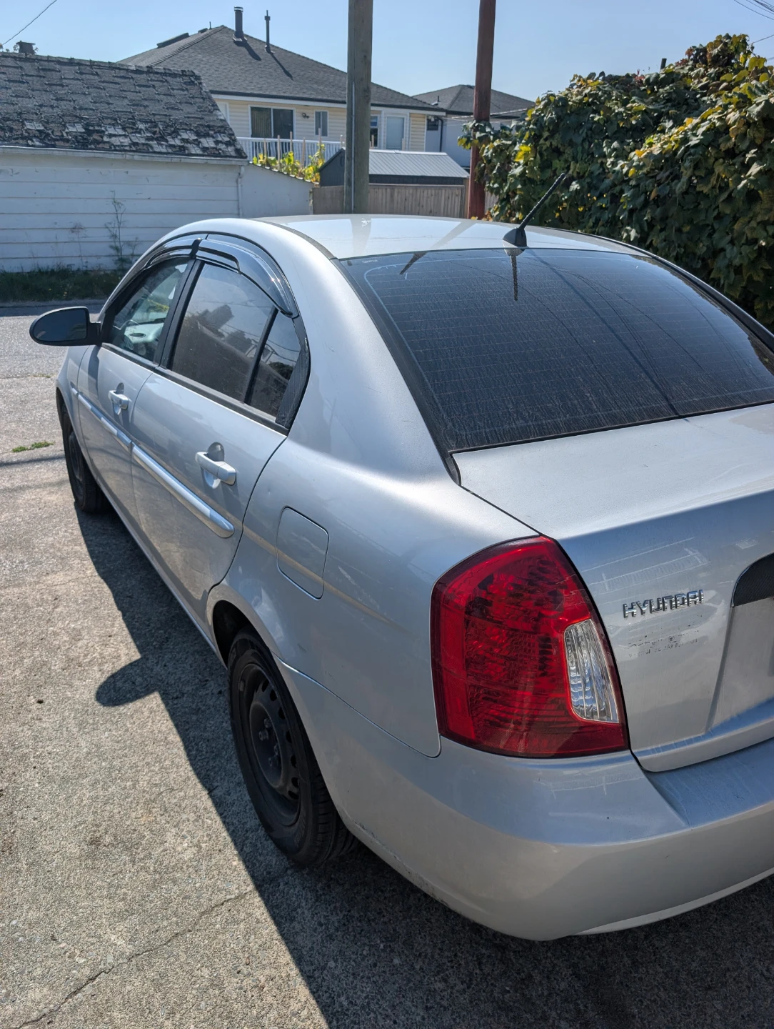 2006 Silver Hyundai Accent - photo 3