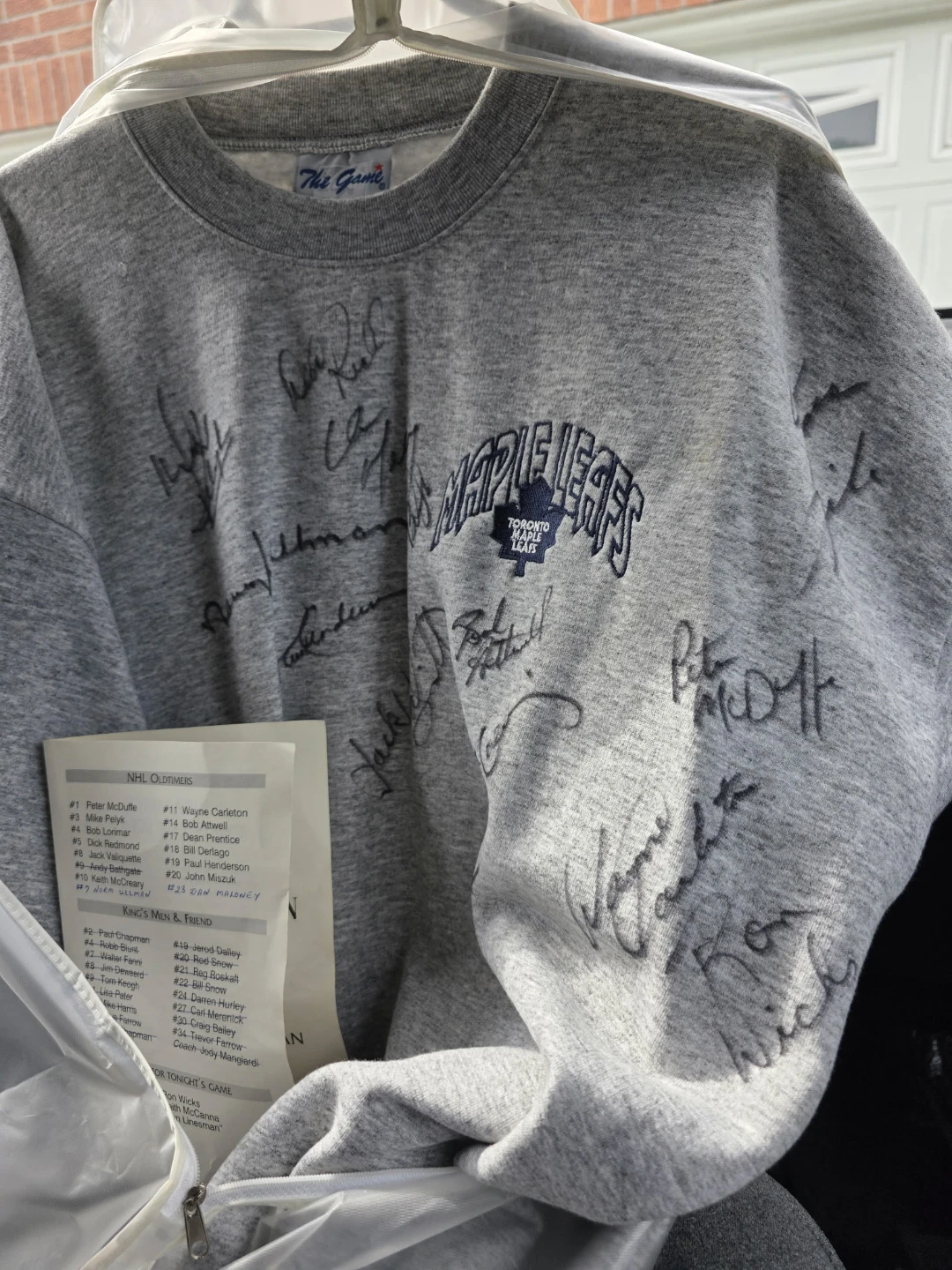 Autographed Toronto Maple Leafs Sweatshirt - photo 2