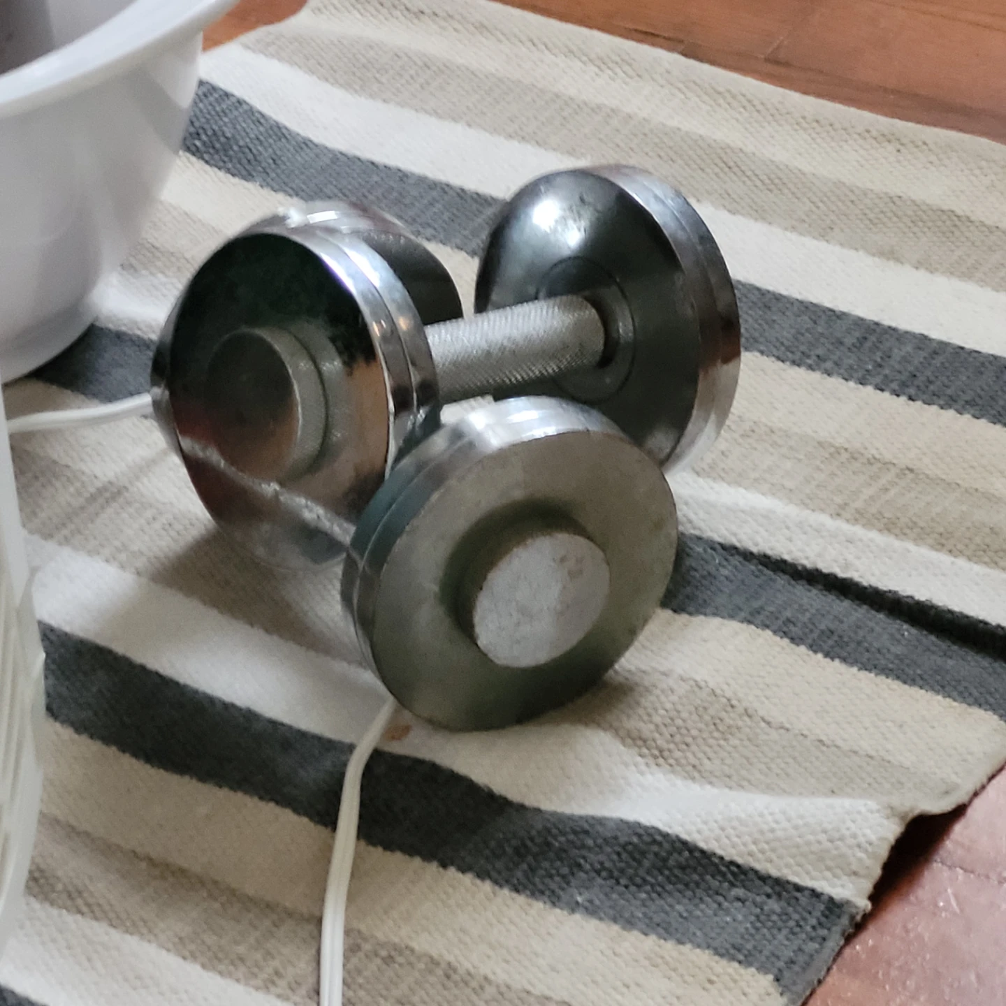 2 Chrome Dumbbells