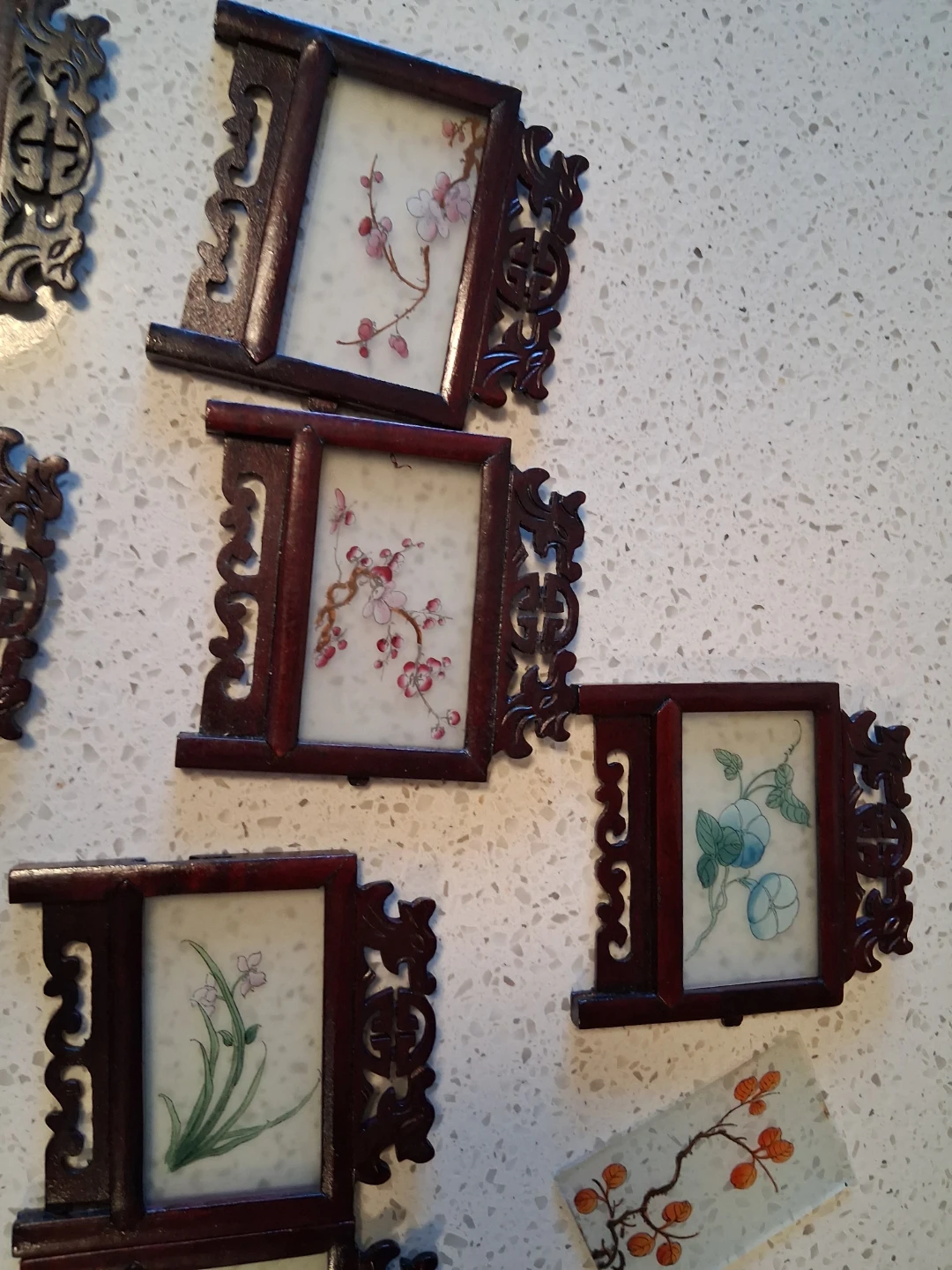 Beautifully framed Asian inspired glass panels - photo 2