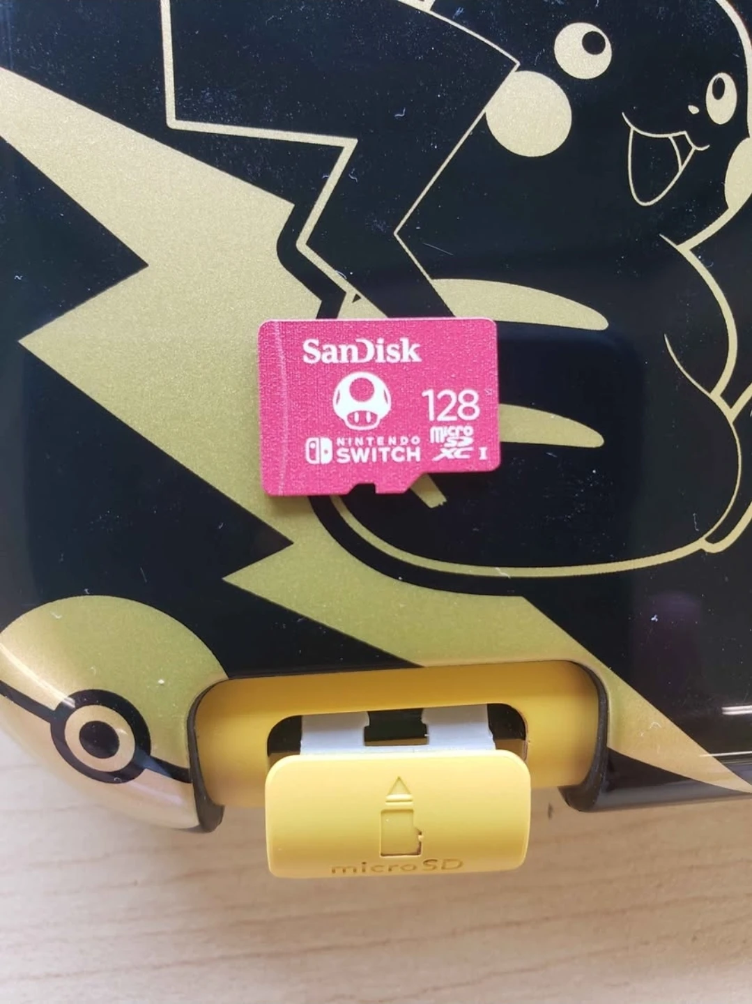 Nintendo switch lite yellow - photo 3