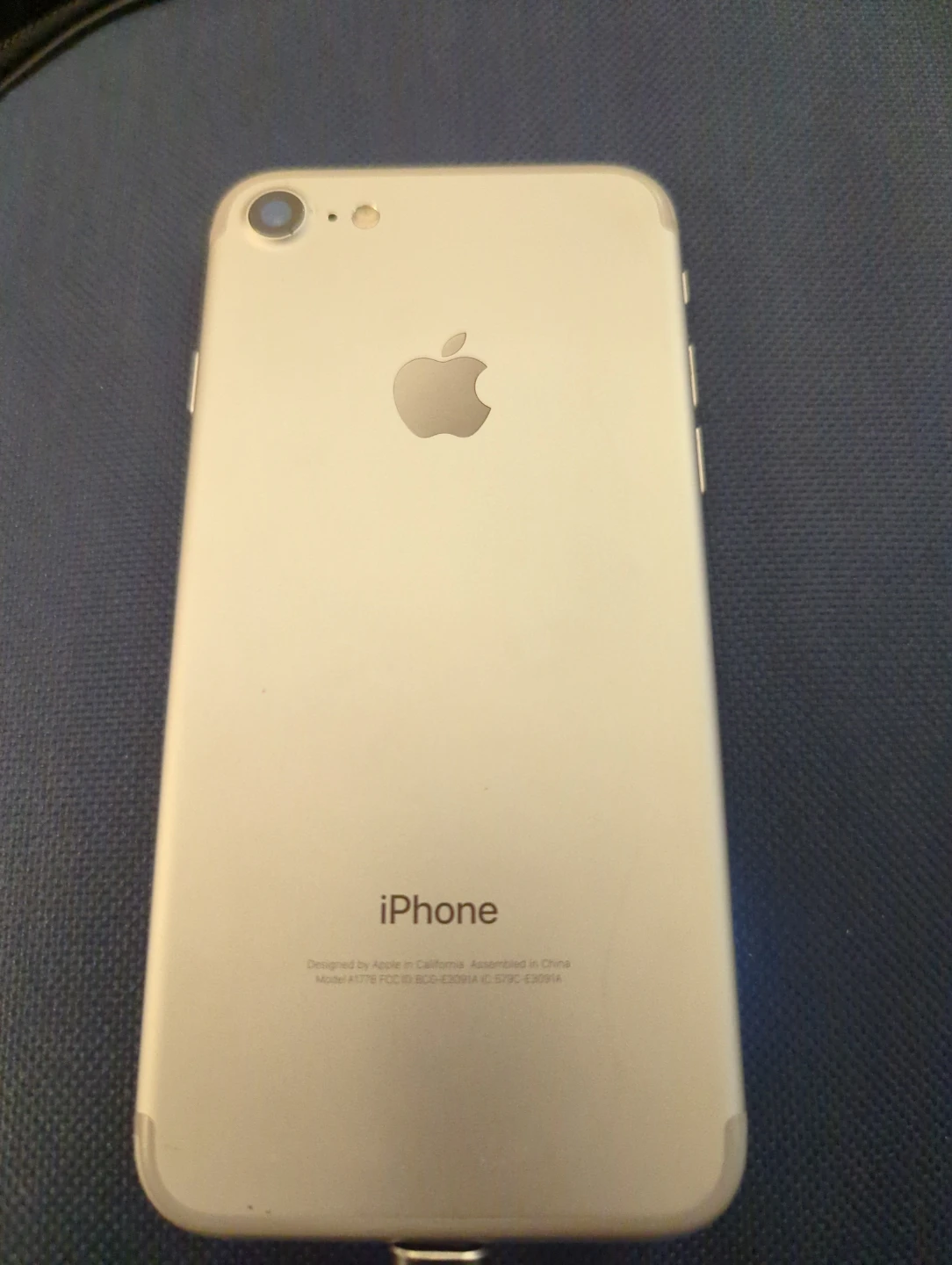 Apple iPhone 7 Silver 32GB - photo 2