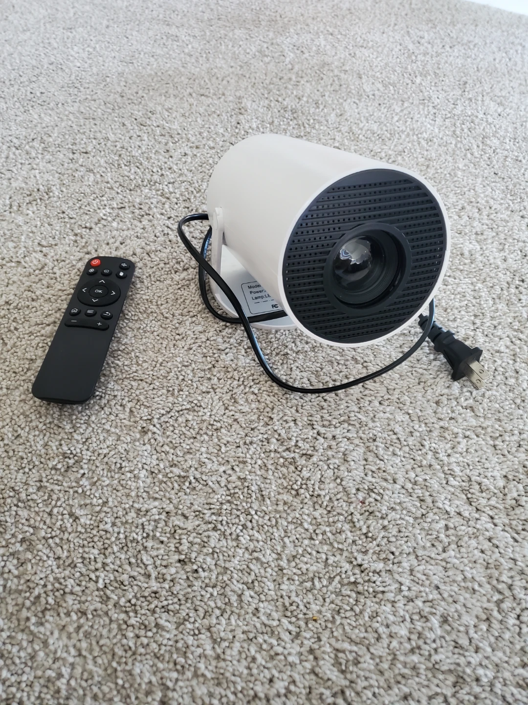 HY300 Mini Projector