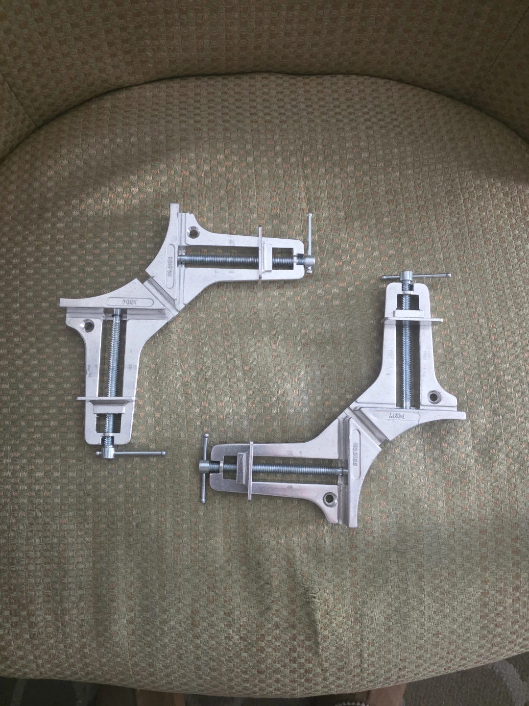 Pony No. 9166 Corner Clamps