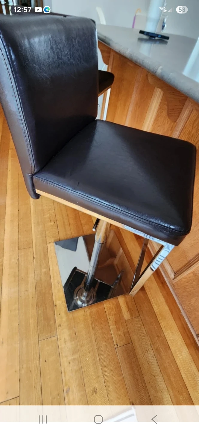 Chairs barstool free