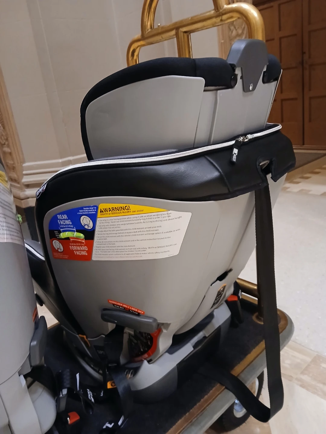Chicco NextFit Car Seat - photo 5