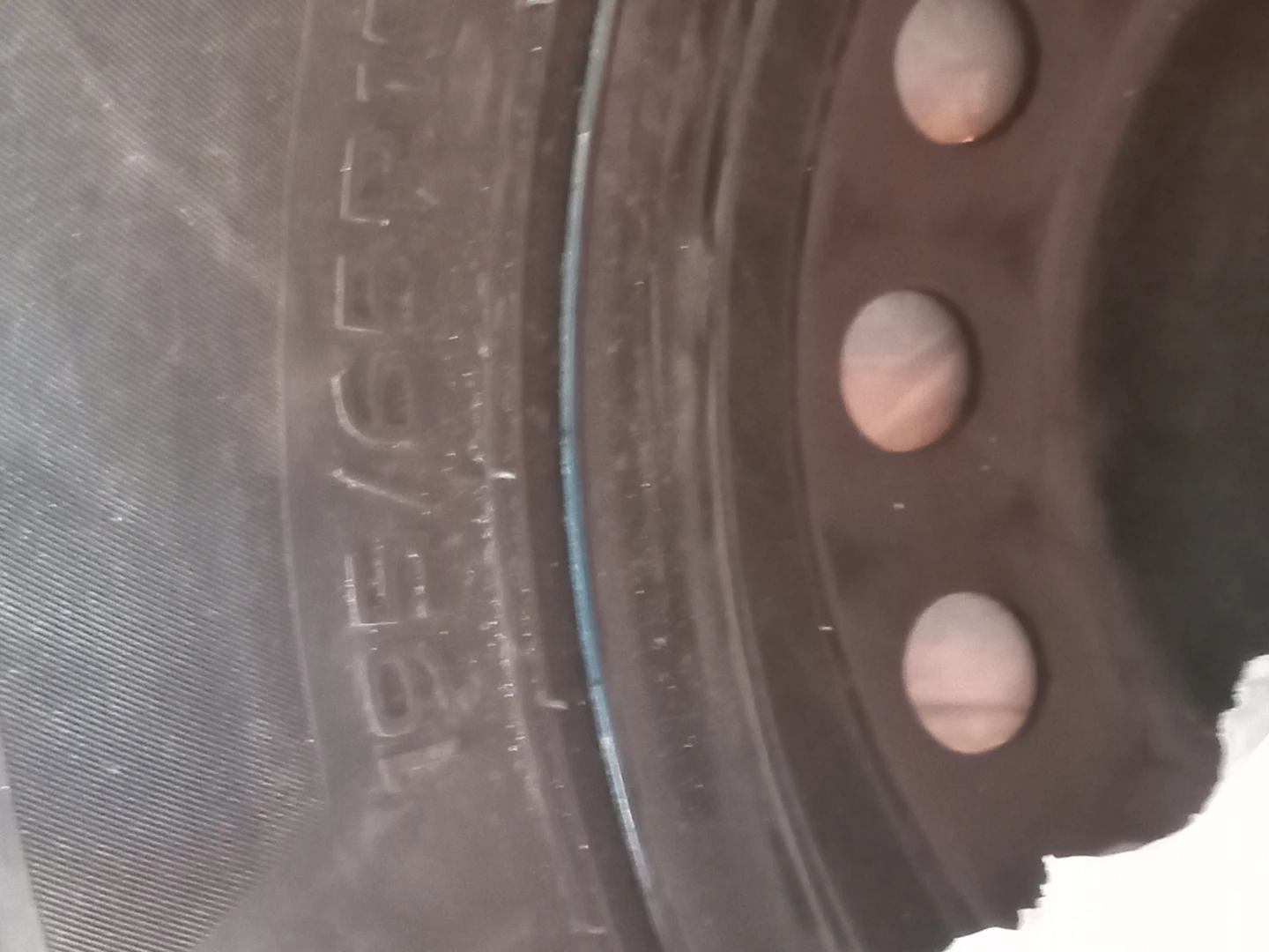 195/65R15 Tire