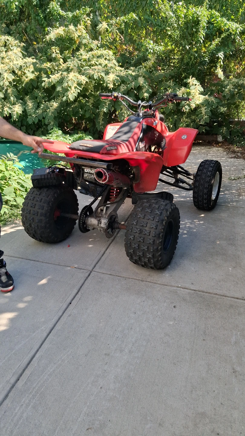 Red Honda ATV - photo 5