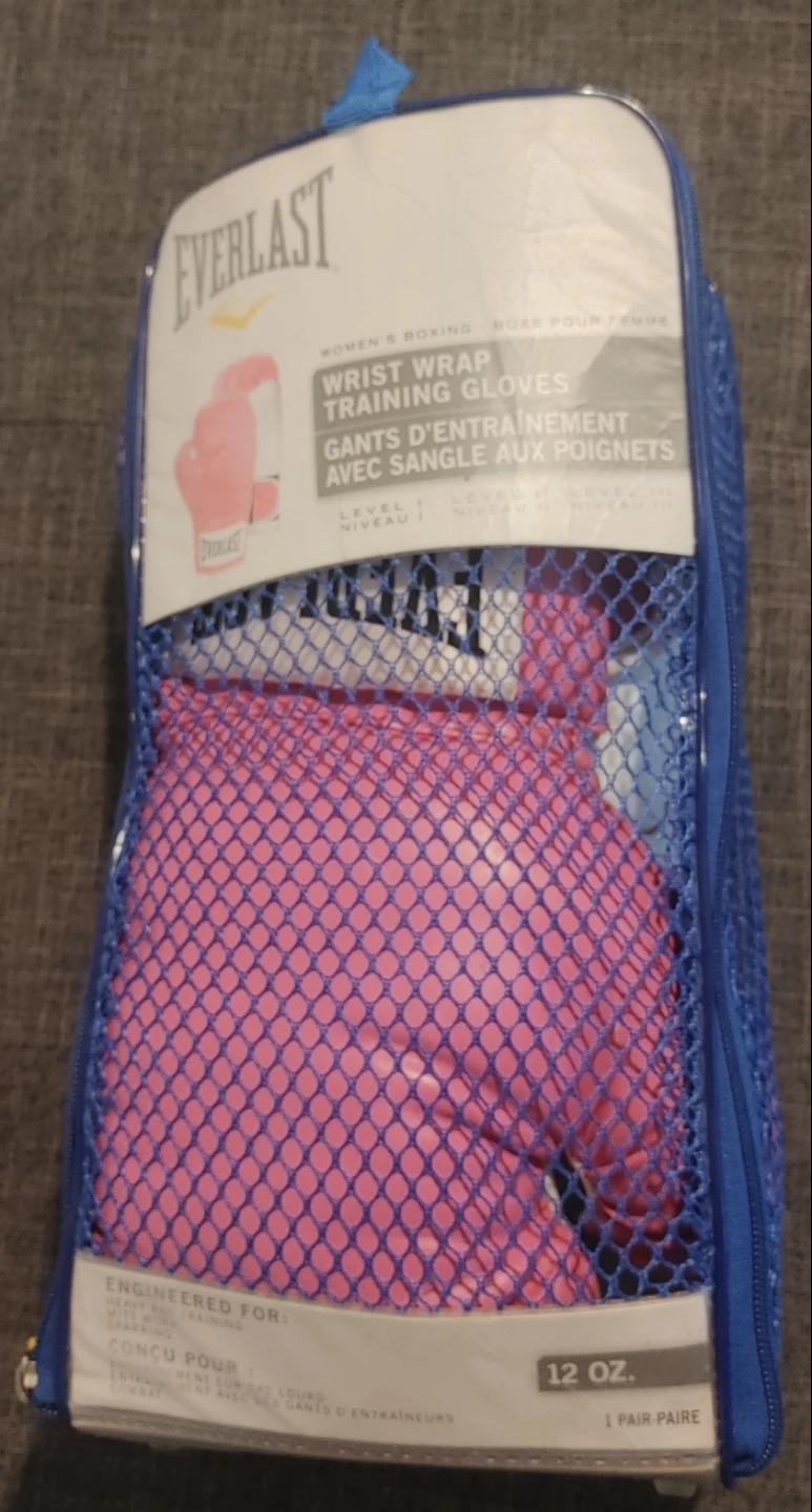Everlast Women's Wrist Wrap Training Gloves 12 oz