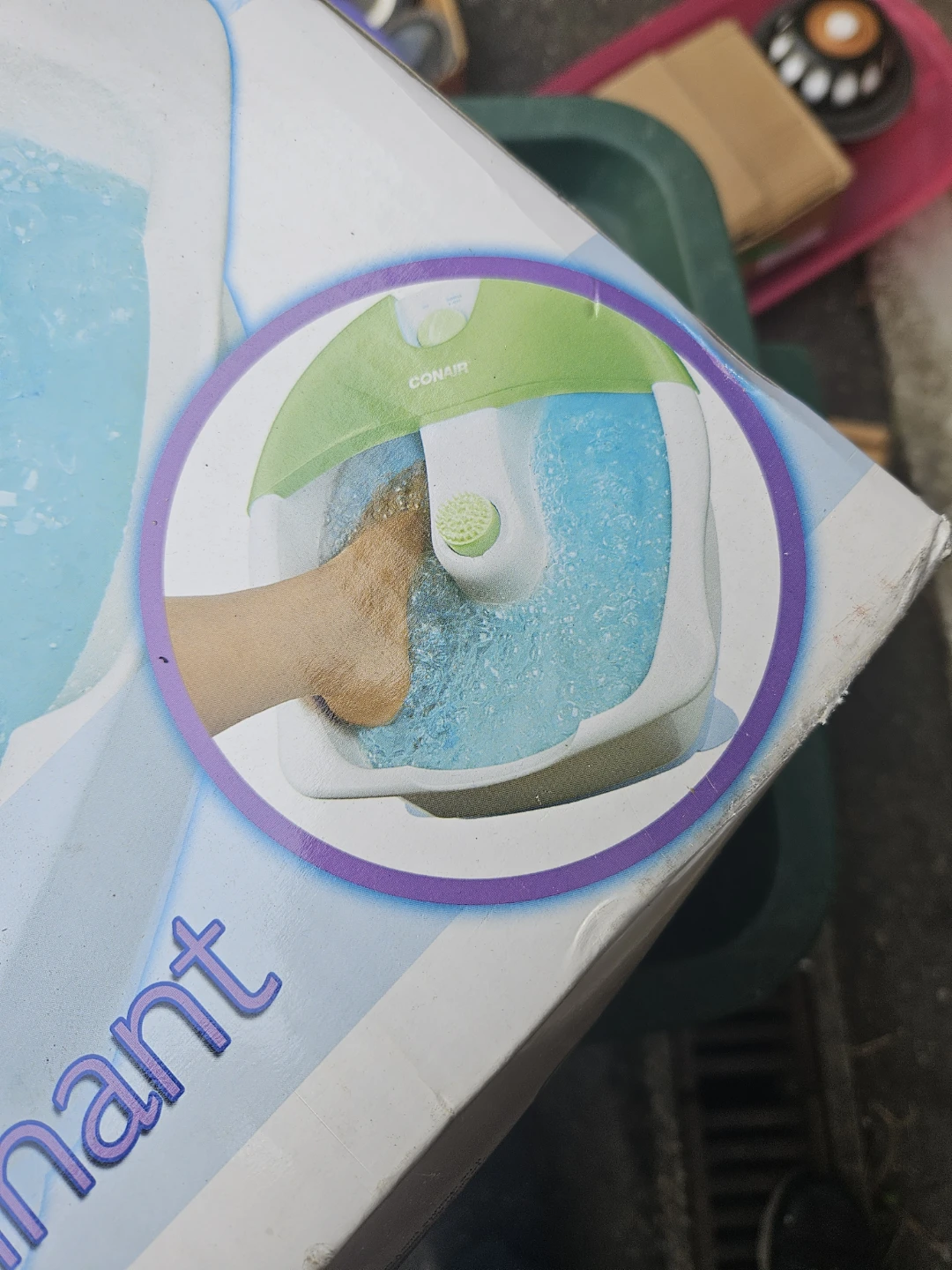 Conair Bubbling Foot Spa - photo 3