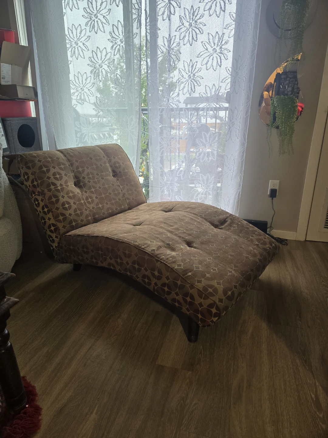 EQ3 Patterned Chaise Lounge - photo 3