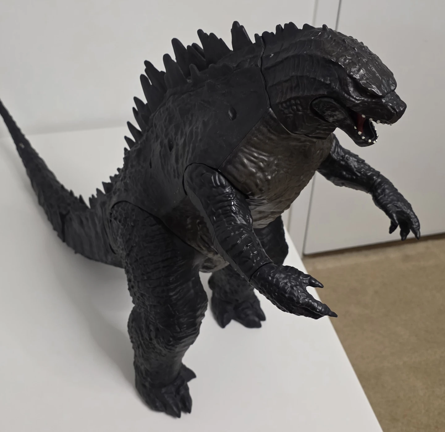 Godzilla Action Figure - photo 3