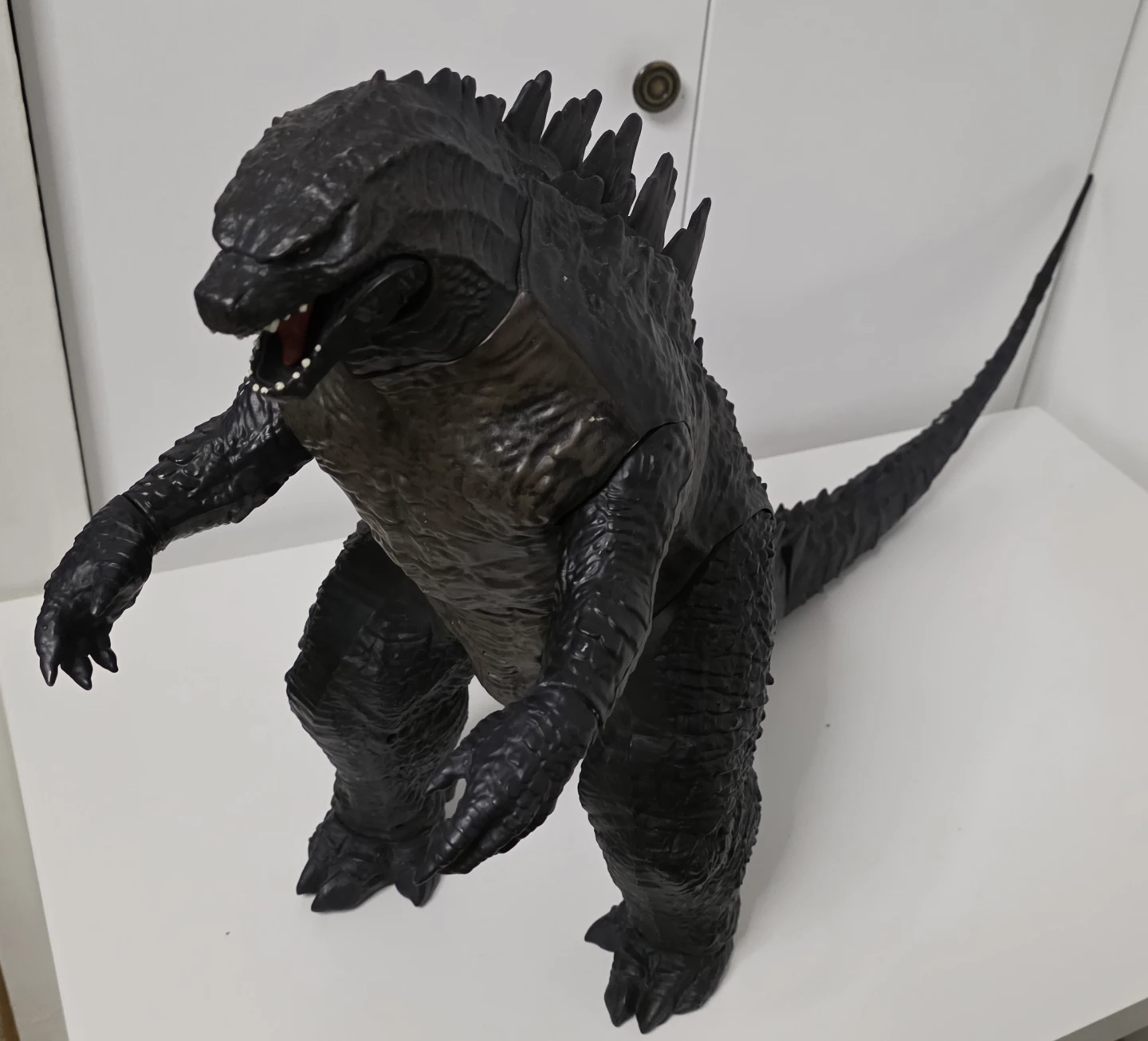 Godzilla Action Figure - photo 4