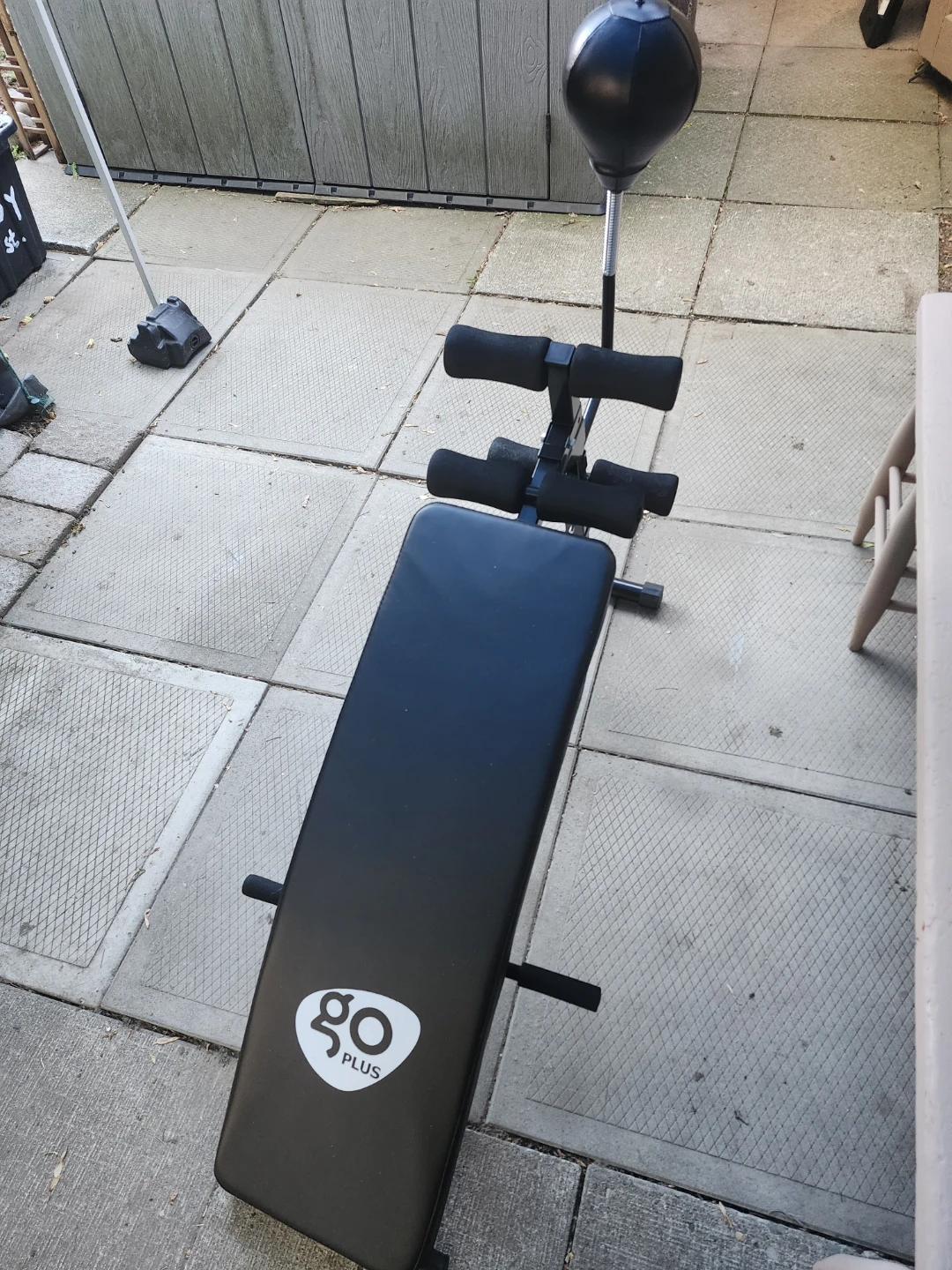 GoPlus Sit-Up Bench with Speed Bag LIKE NEW - photo 2