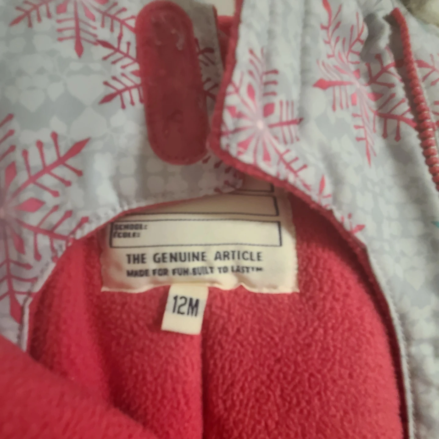 OshKosh B'gosh 12M Snowflake Snowsuit - photo 2