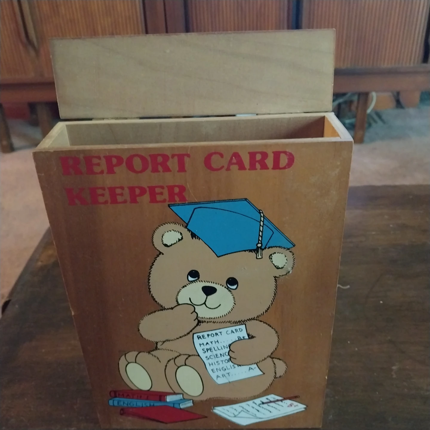 🏈Vintage Wooden Report Card Keeper Box🏈 - photo 2