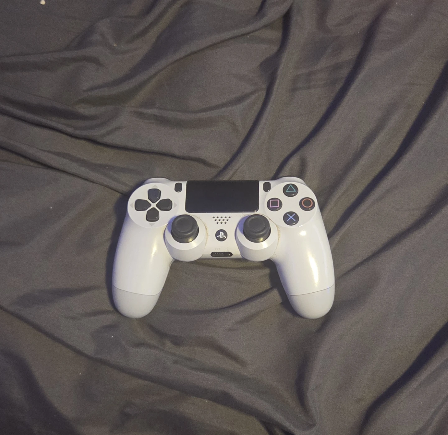 White Sony DualShock 4 Wireless Controller