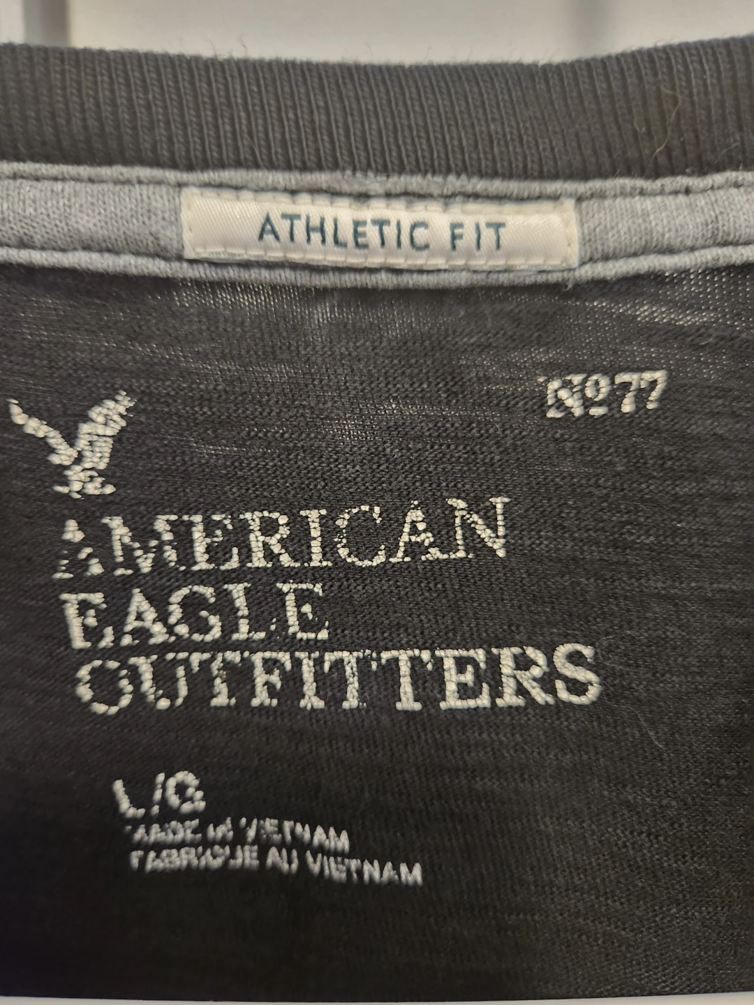 American Eagle Outfitters Graphic T-Shirt - photo 2