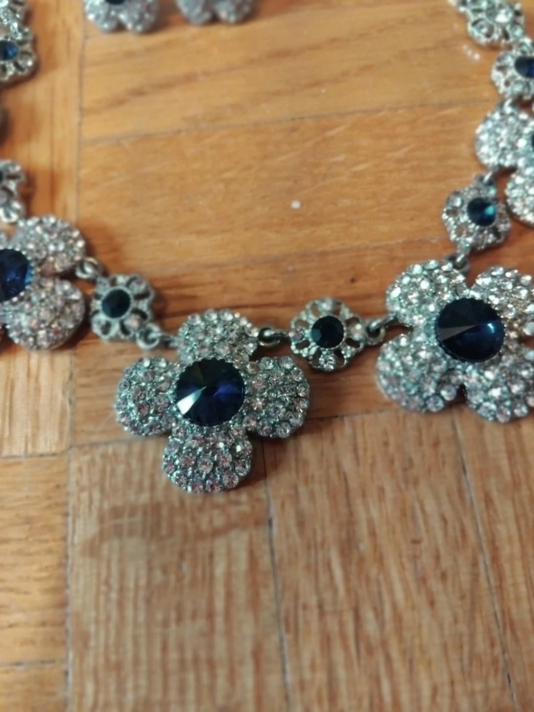 Floral Rhinestone Necklace and Earring Sets - photo 5