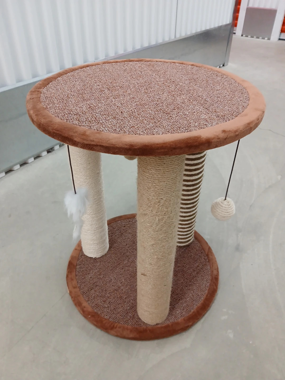 Small Round Cat Scratching Post Tower - photo 3