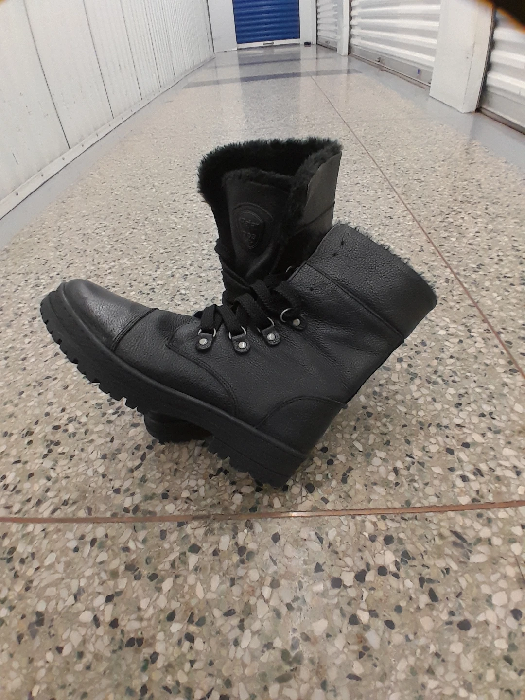 Pajar Black Fur-Lined Winter Boots Women's Size 8 - photo 5